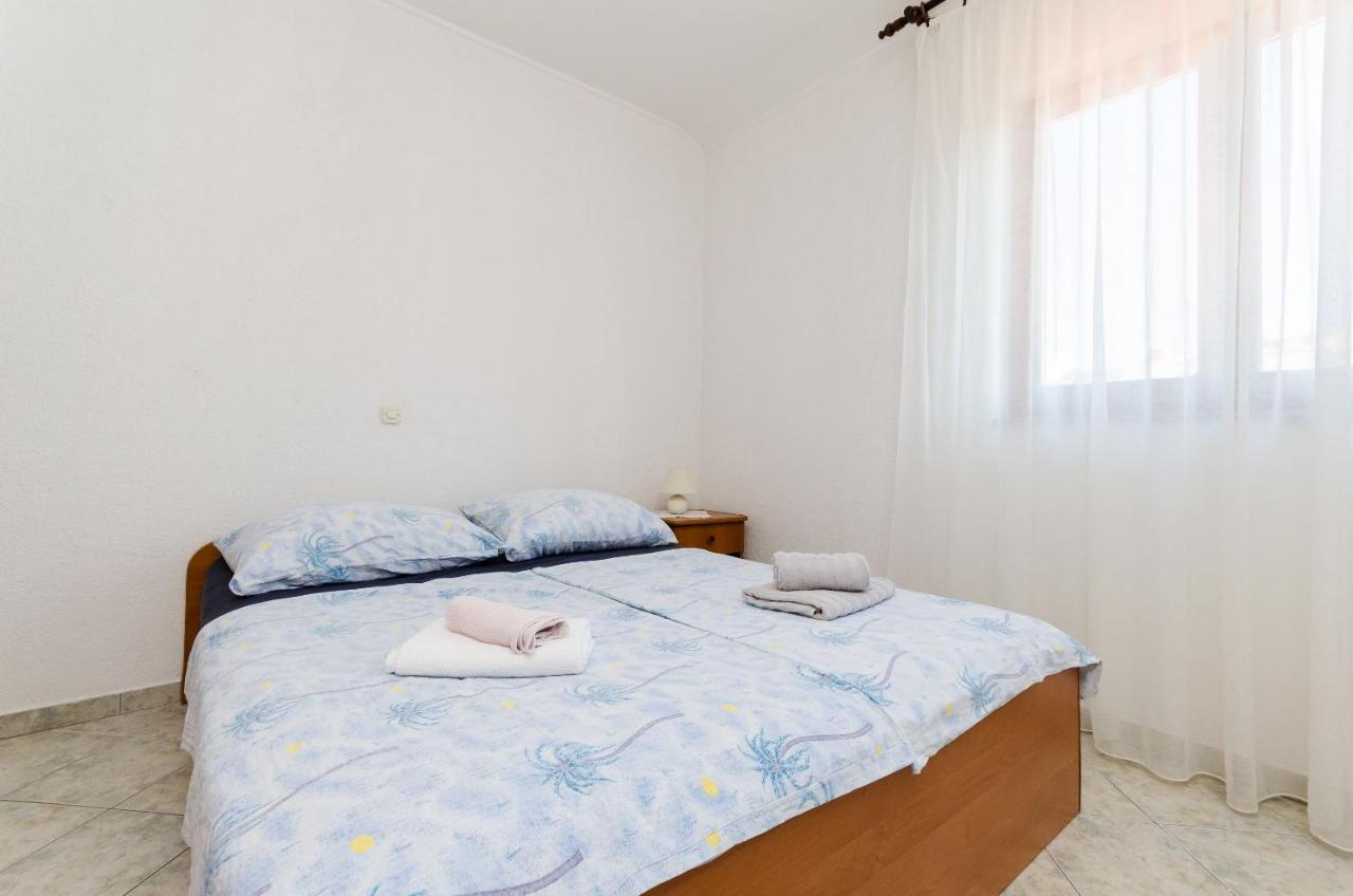 לופאר Apartments Danica מראה חיצוני תמונה