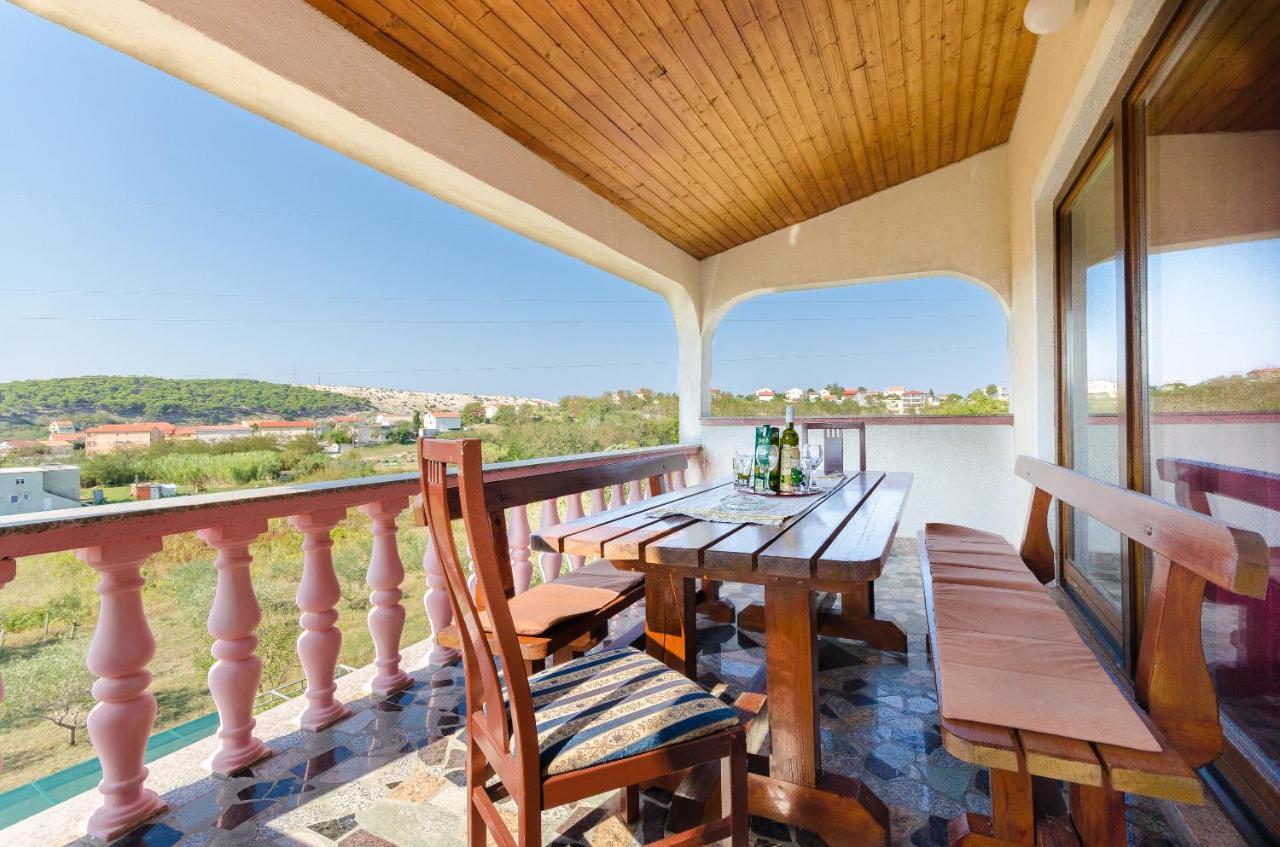 לופאר Apartments Danica מראה חיצוני תמונה