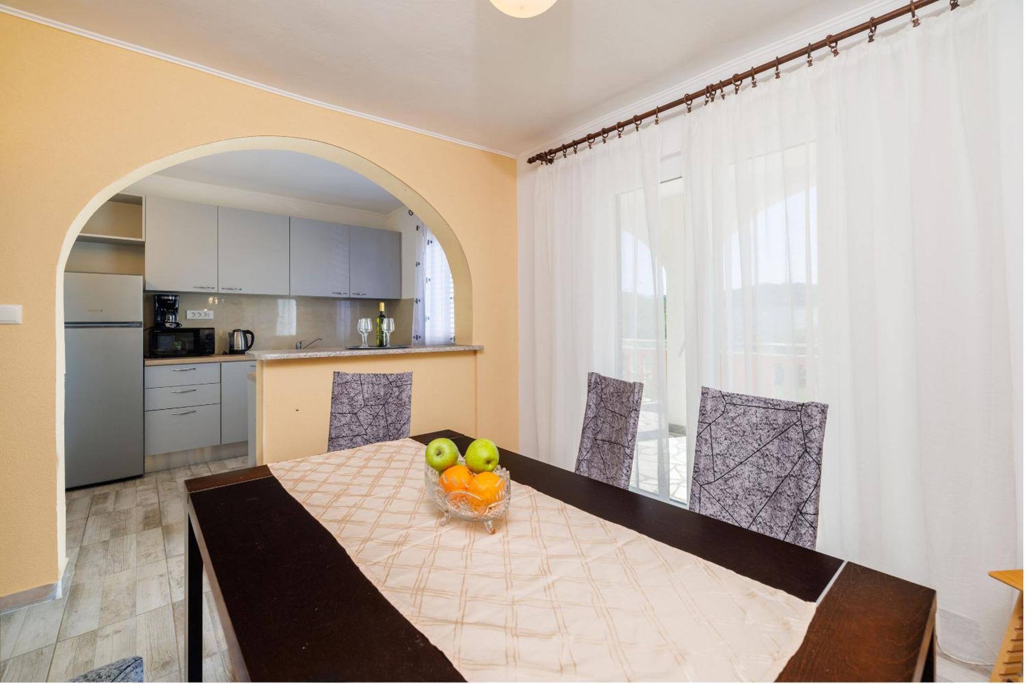 לופאר Apartments Danica מראה חיצוני תמונה