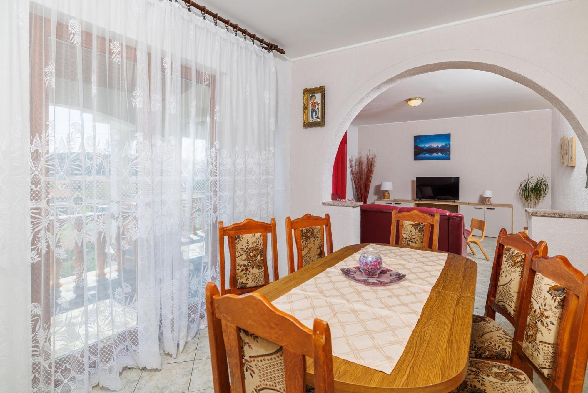 לופאר Apartments Danica מראה חיצוני תמונה