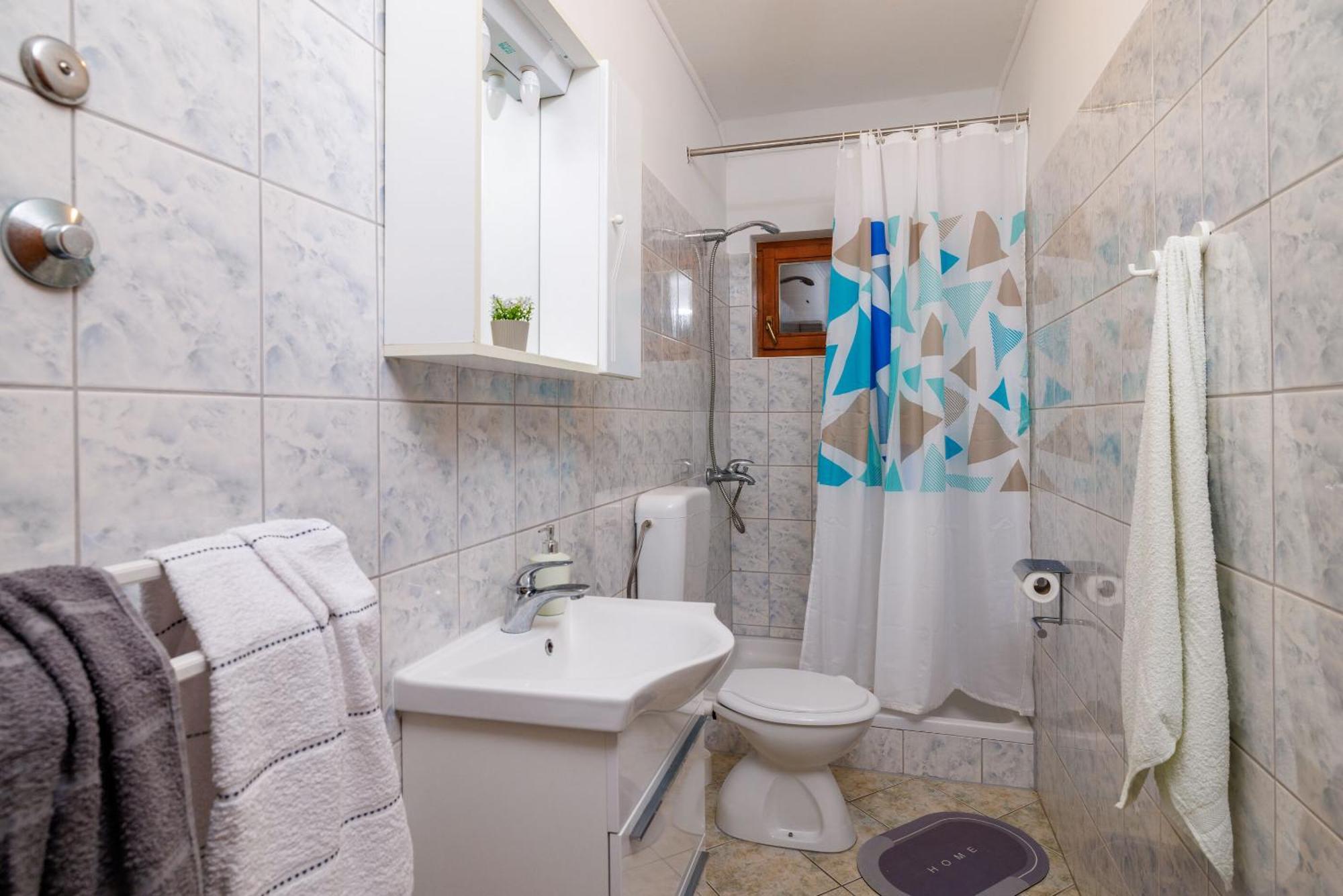 לופאר Apartments Danica מראה חיצוני תמונה