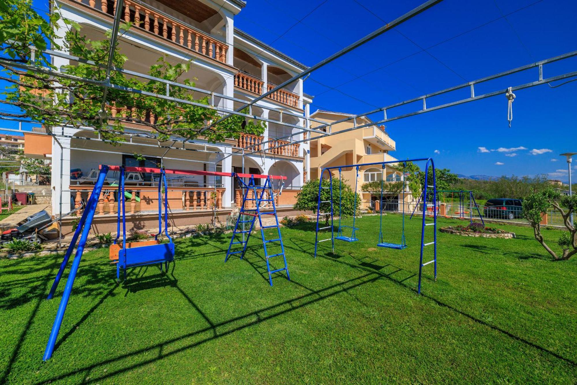 לופאר Apartments Danica מראה חיצוני תמונה